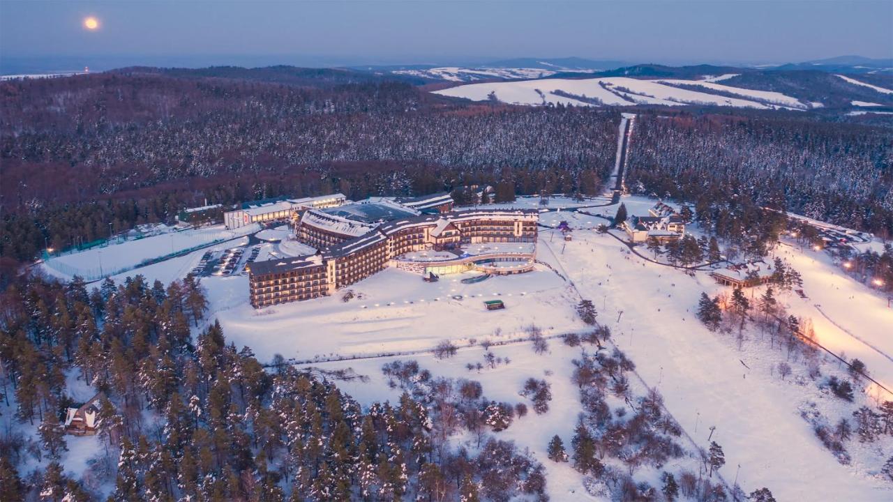 Hotel Arłamów Eksteriør billede